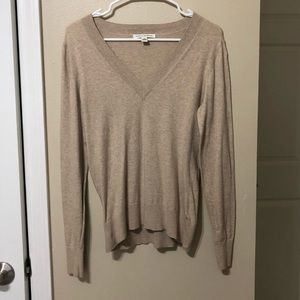 Banana Republic V-Neck Lightweight Sweater
